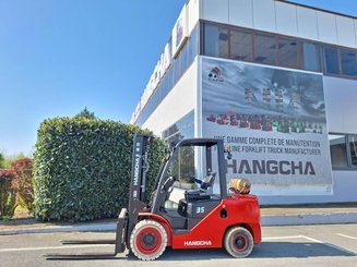 Four wheel front forklift Hangcha XF35G - 3
