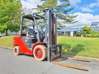 Four wheel front forklift Hangcha CPYD35 - 1