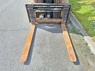 Four wheel front forklift Hangcha CPYD35