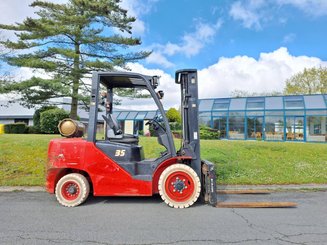 Four wheel front forklift Hangcha CPYD35