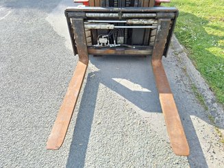 Four wheel front forklift Hangcha CPYD35
