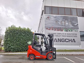 Four wheel front forklift Hangcha XF18G-2 - 5