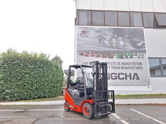 Four wheel front forklift Hangcha XF18G-2 - 2