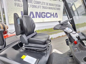 Four wheel front forklift Hangcha XF35G-2