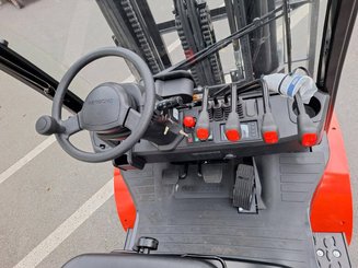 Four wheel front forklift Hangcha XF35G-2