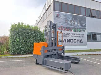 Multidirectional sideloader Hubtex MQ40