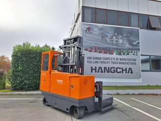 Multidirectional sideloader Hubtex MQ40