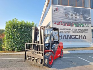 Four wheel front forklift Hangcha XF50D - 1
