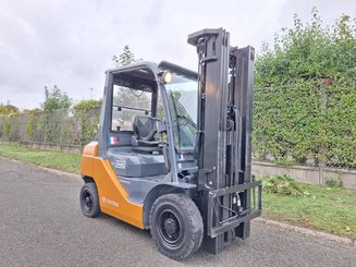 Four wheel front forklift Toyota 028FGF25