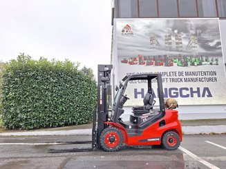 Four wheel front forklift Hangcha XF25G-2