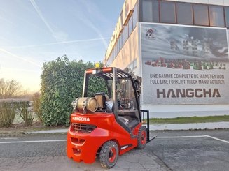 Four wheel front forklift Hangcha XF25G-2 - 4