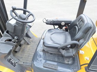 Four wheel front forklift Caterpillar GP20NT - 13