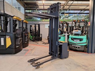 Pedestrian pallet stacker Caterpillar NSP16N2I - 6
