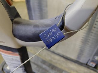 Straddle stacker Crown WS2300 1.8