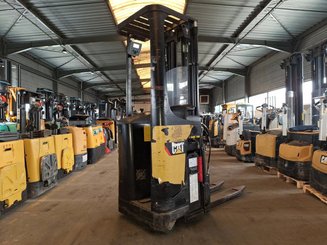 Stand-on pallet stacker Caterpillar NSR16N2