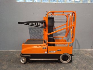 Vertical lift platform JLG 10MSP
