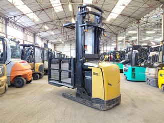 Man-up order picker Caterpillar NOH10N