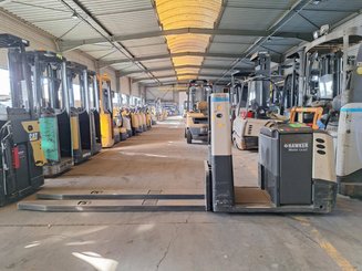Low-level order picker Crown GPC3055-2.0