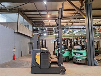 Reach truck Caterpillar NR20N2H