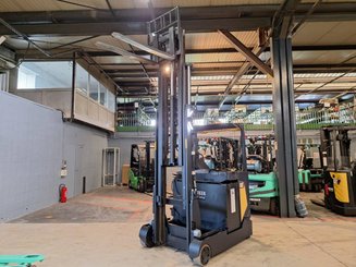 Reach truck Caterpillar NR20N2H