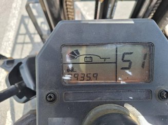 Four wheel front forklift Caterpillar EP25KP