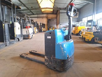Pedestrian pallet truck Heli CBD20-150