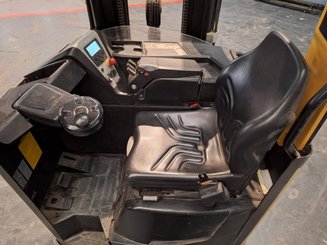 Reach truck Caterpillar NR16N - 17