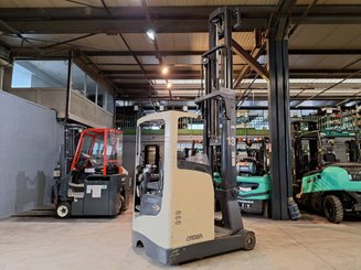 Reach truck Crown ESR4500-1.4