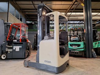 Reach truck Crown ESR4500-1.4