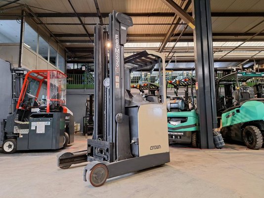 Reach truck Crown ESR4500-1.4 - 1