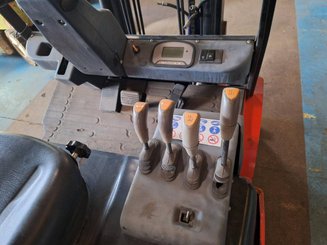 Four wheel front forklift Heli CPD30