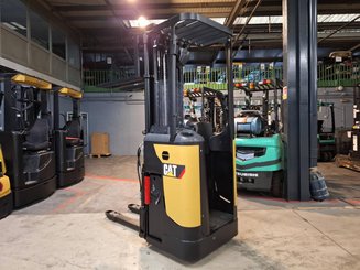 Stand-on pallet stacker Caterpillar NSR16N2