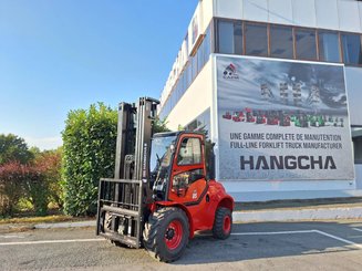 All-terrain forklift Hangcha TT35-2