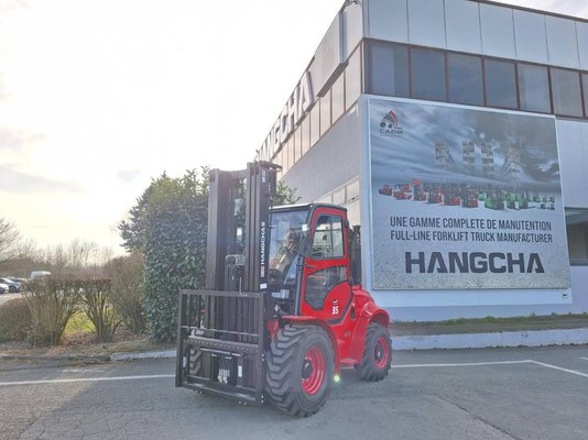 All-terrain forklift Hangcha TT35-4 - 1