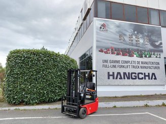 Three wheel front forklift Hangcha X3W10 (CPDS10-XD4)