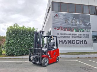 Four wheel front forklift Hangcha AE18 - 1