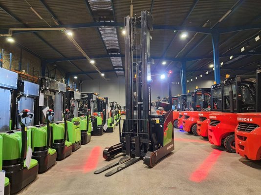Reach truck Hangcha CQD18-XC5D-SI - 1