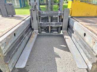 Sideloader forklift truck Baumann GX50/18/45