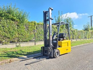 Three wheel front forklift Yale ERP20 ATF