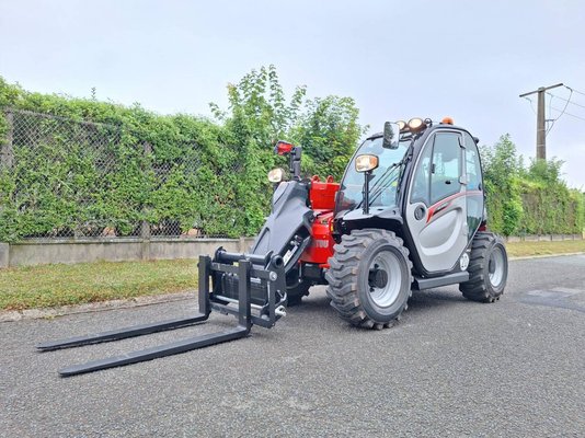 Telehandler Manitou MT 420 H - 1