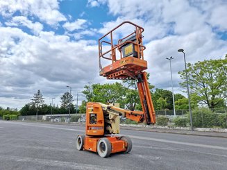 Articulated boom lift platform JLG E300AJP - 11
