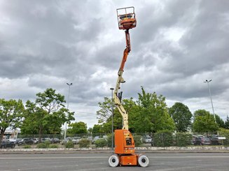 Articulated boom lift platform JLG E300AJP - 22