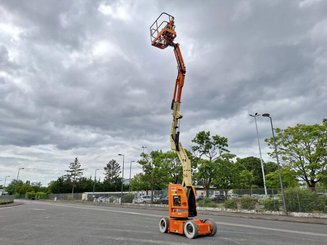 Articulated boom lift platform JLG E300AJP