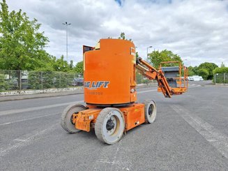 Articulated boom lift platform JLG E300AJP - 4