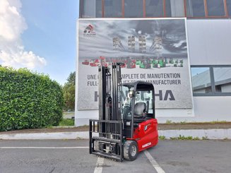Three wheel front forklift Hangcha A3W20 - 1