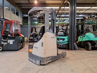 Reach truck Crown ESR5260-1.4 - 4