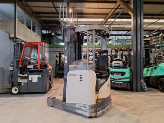 Reach truck Crown ESR5260-1.4