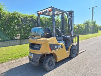 Four wheel front forklift Caterpillar GP20NT - 4