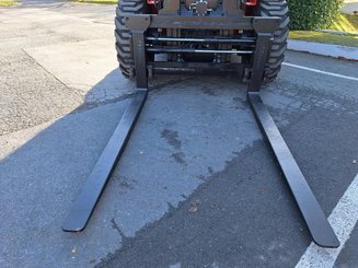 All-terrain forklift Hangcha TT100-4 (CPCD100-XH16C-RT4) 