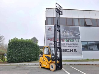 Four wheel front forklift Hangcha XE25 - 6